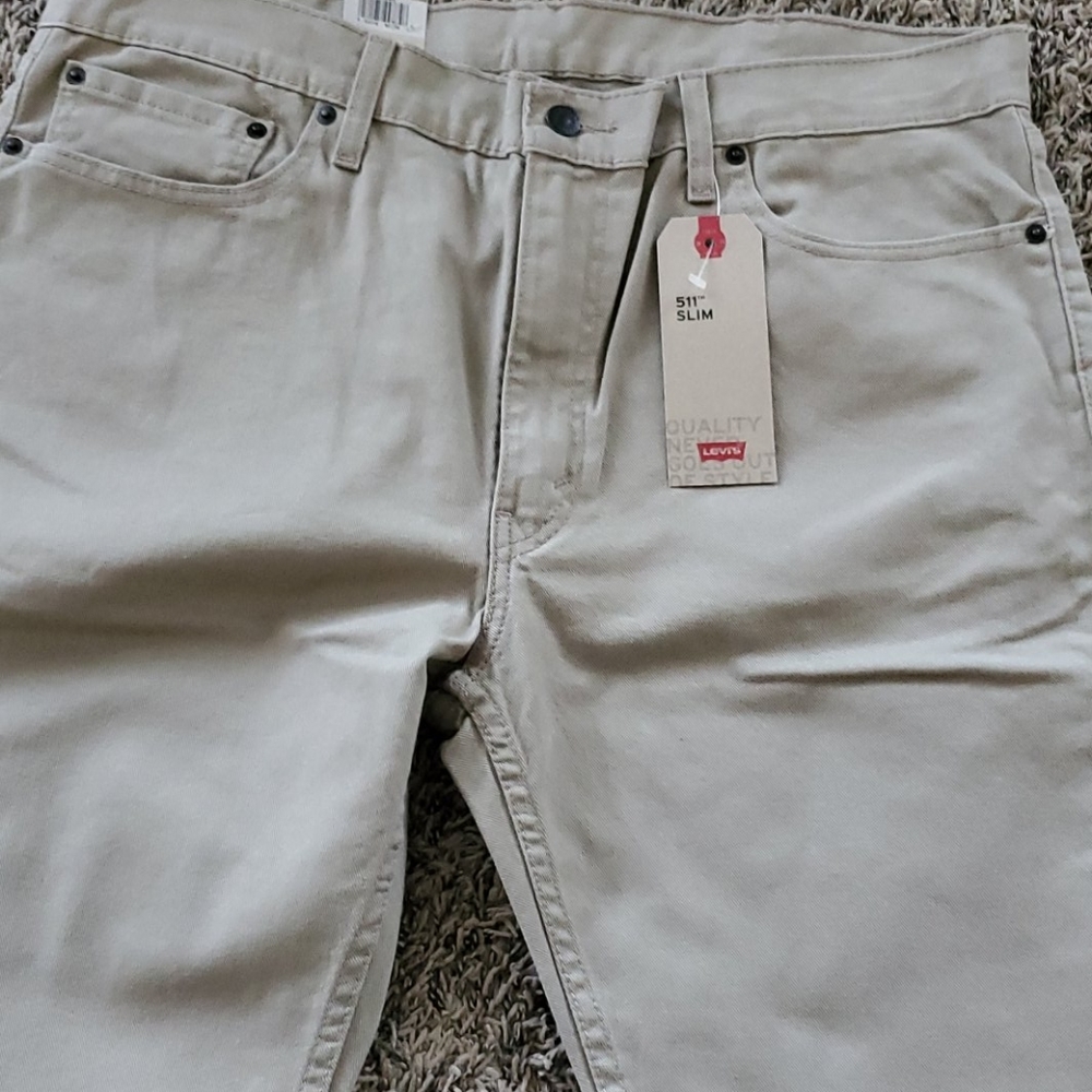 Jeans - Picture 2 of 4